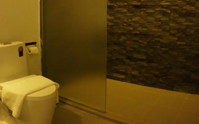 Mowin Boutique Hotel & Residence