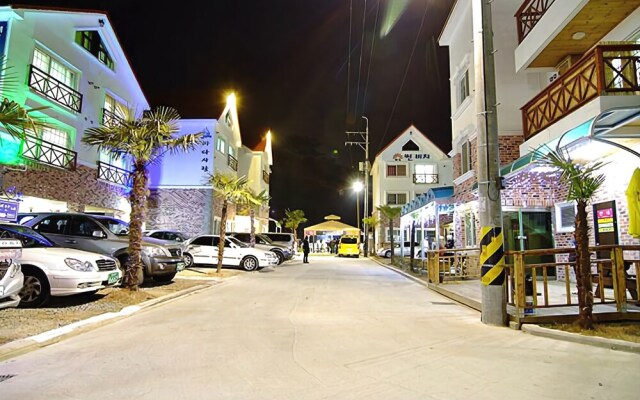 Tongyeong Ocean Love Pension