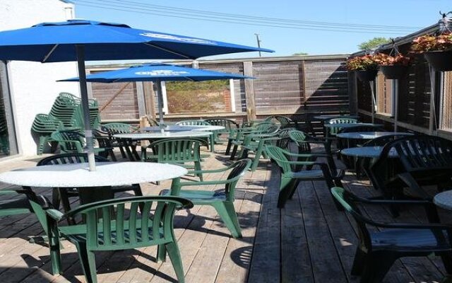 Kirkfield Motor Hotel & Club 3D