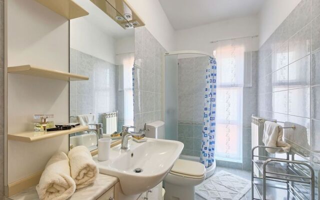 Apartment 1564