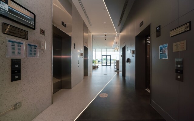 HiGuests - Bella Rose