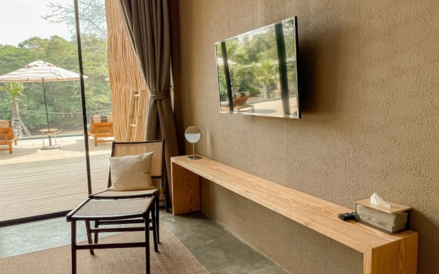 Historykan Kanchanaburi Hotel