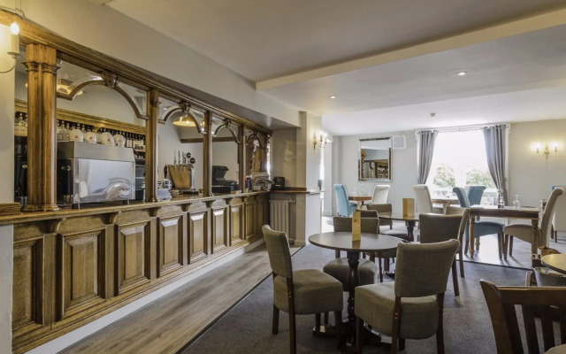 The Mount Pleasant Hotel