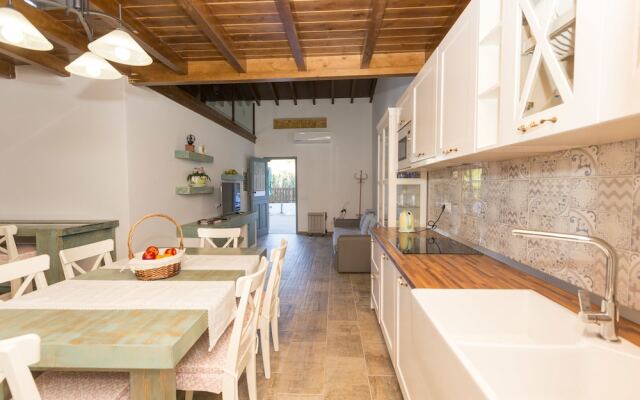 Villa Mica