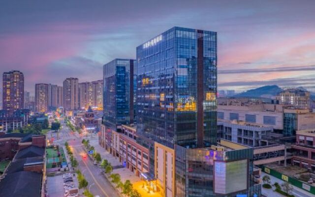 Yuesen Yizhi Hotel (Lianhu Branch, College of Arts and Sciences)