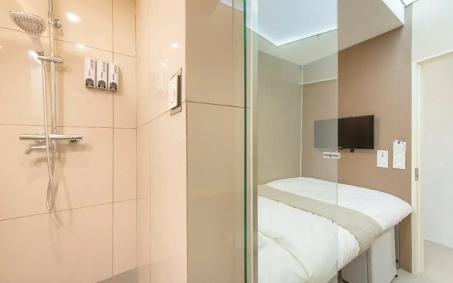 Hi Capsule Pattaya - Adults Only