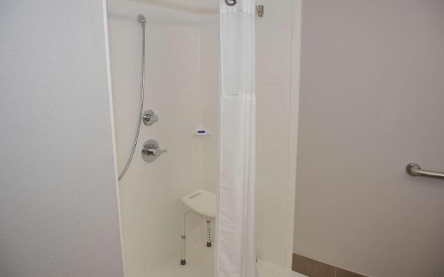 Garner Hotel Longview South by IHG