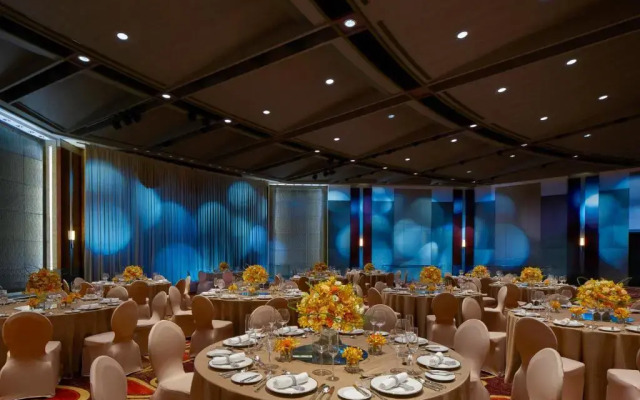 Shangri-La Far Eastern, Taipei