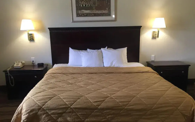 Budget Inn Farmington