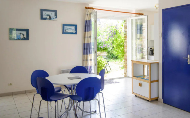 Semi-detached Houses, Etables-sur-mer