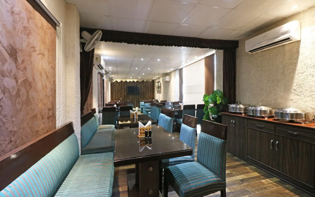 Fabhotel Clark Height