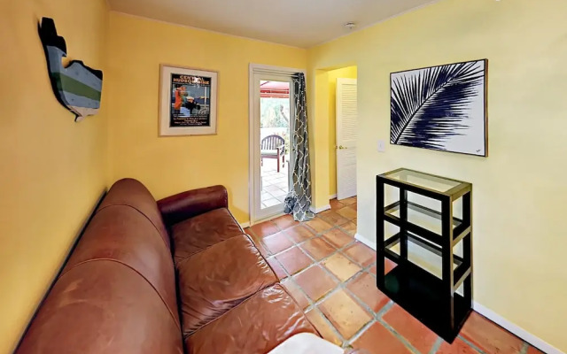Las Olas Oasis - 3 Br Home
