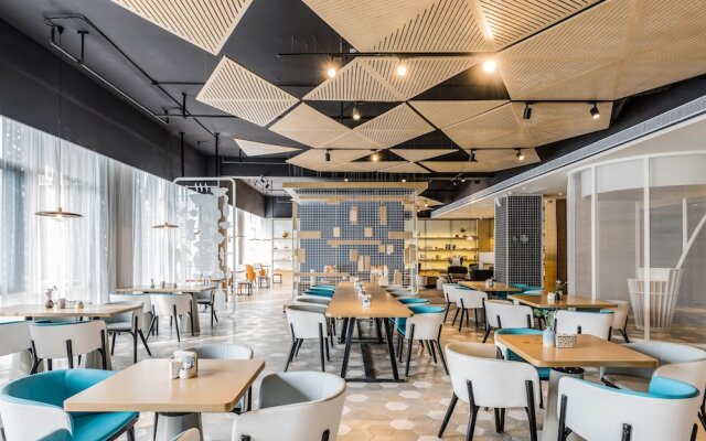 Atour Hotel Development Avenue Suqian