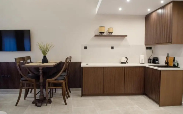 Leone Suites
