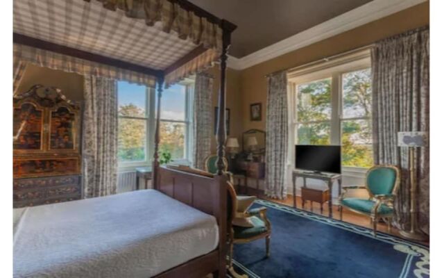 The Mustard Seed at Echo Lodge