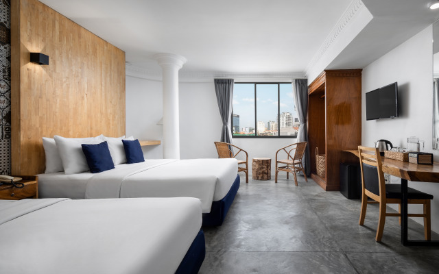 Pacific Hotel, Phnom Penh