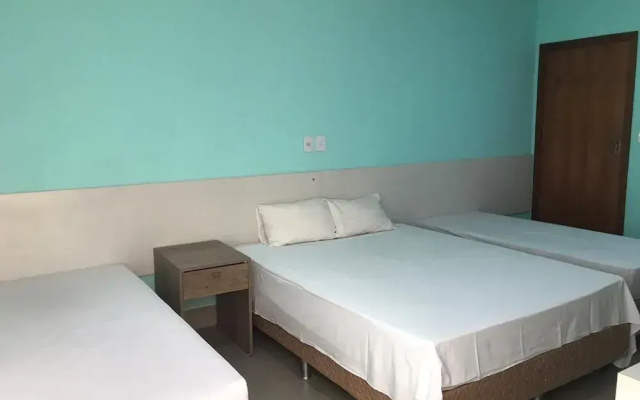 Emmis Park Hotel