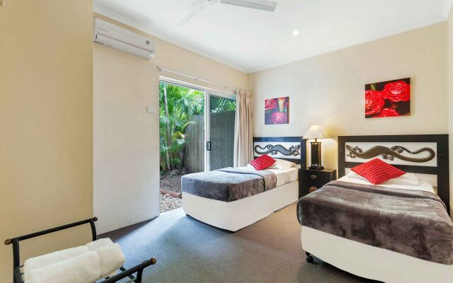 The Villas Palm Cove