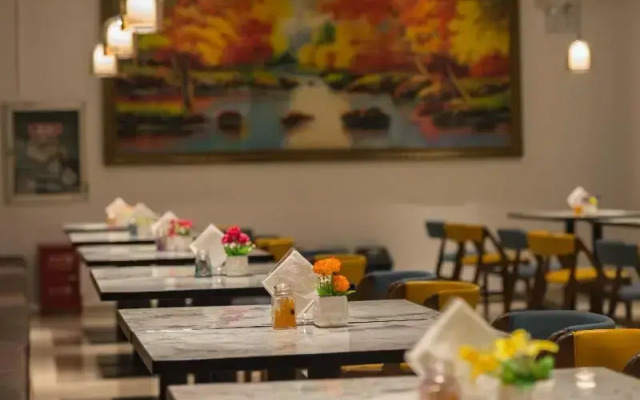 Hanting Hotel  Haining Haichang Road Railway Stati