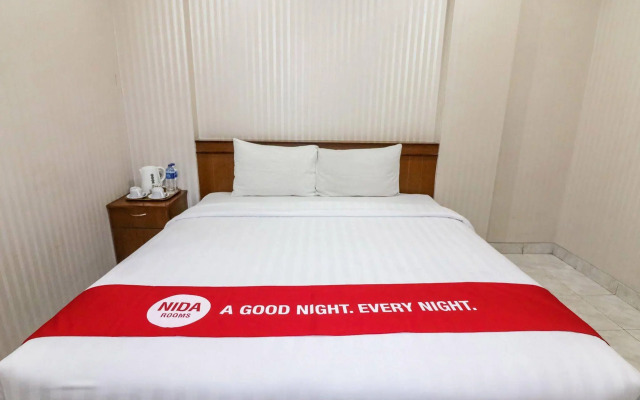 NIDA Rooms Colombo Komplek Karang Marang
