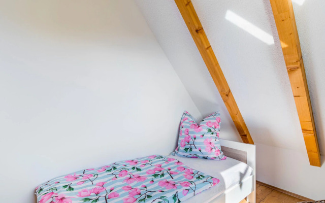 Nice apartment in Cattenstedt with a balcony