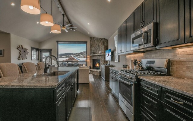 Alders 54 Outpost Dr