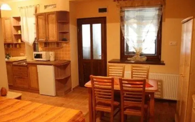 Gellény Szálló Apartman