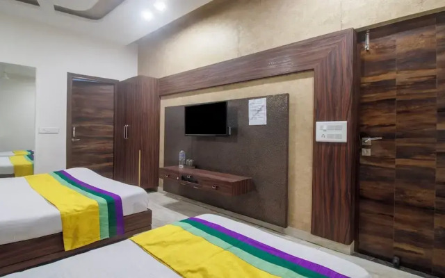 Treebo Shree Anand Dham, Vrindavan