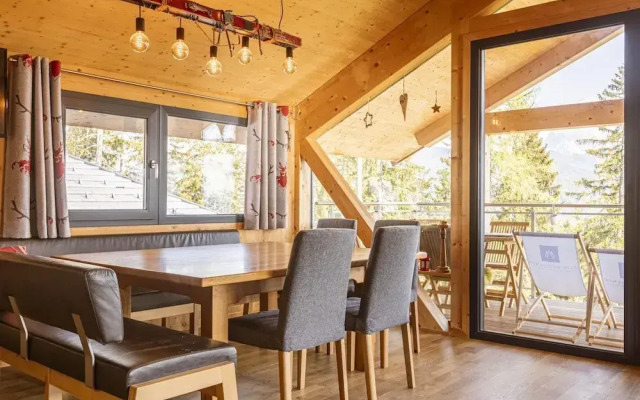 Nice Chalet With Finnish Sauna