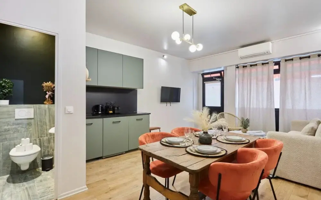 Charming Duplex 1 Bedroom Center of Paris