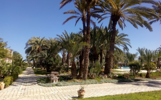Hotel Zita Beach Resort