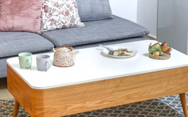 Quiet Apt in the Heart of The City