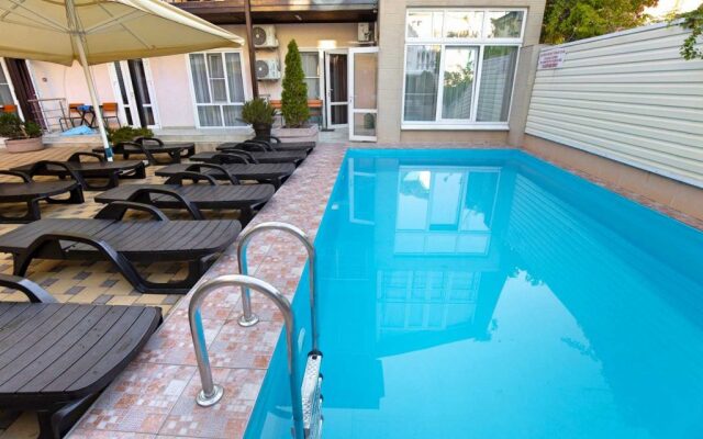 Amigo Hotel