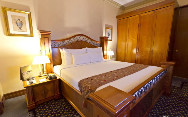 Waterfront Cebu City Hotel & Casino