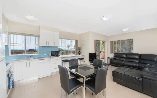 Bel Mare, Unit 1/1 Shoal Bay Road