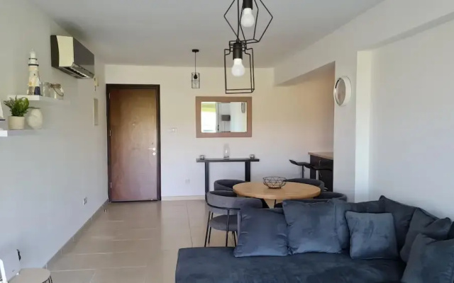 Spacious 2-bed Apartment in Sotira With Pool