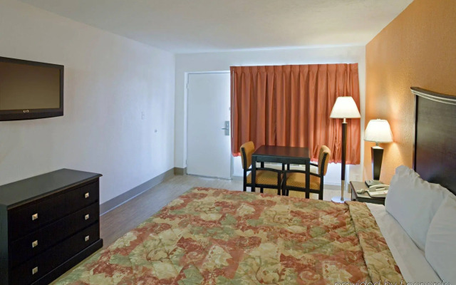 Americas Best Value Inn Metropolis