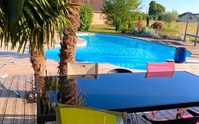 Agréable chambre d’hôte calme avec piscine