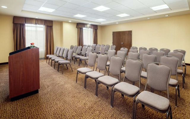 Hampton Inn & Suites Scottsdale at Talking Stick