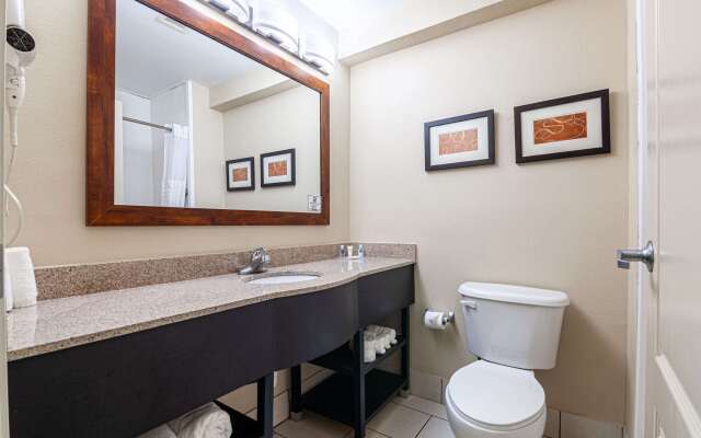 Comfort Suites Morrow - Atlanta South