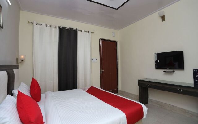 OYO 12222 Hotel Silverton