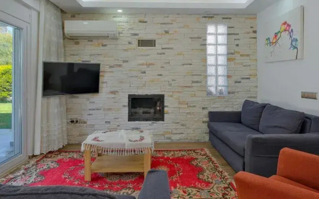 Villa Almira 1