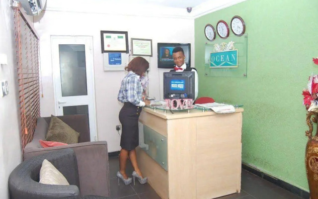 Elegance Suites Hotels