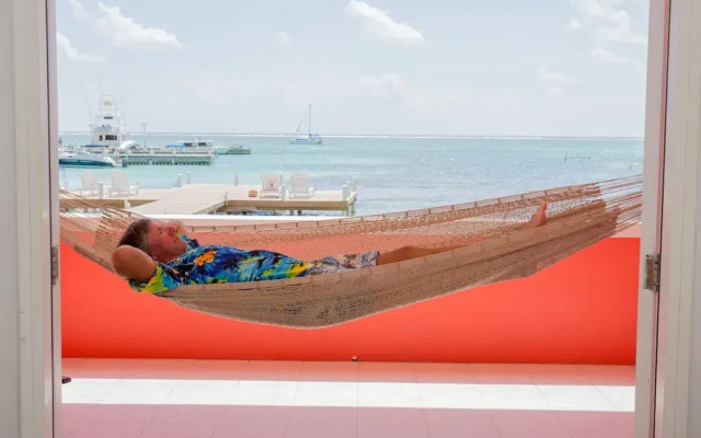 Mayan Princess Hotel