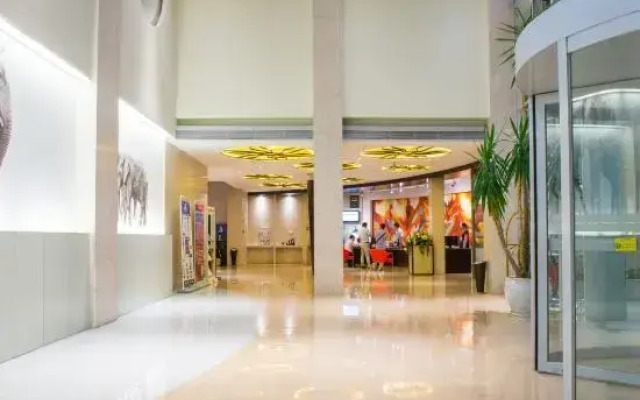 Cixi SANBI Huayuan Hotel (School of science and technology, Ningbo University)