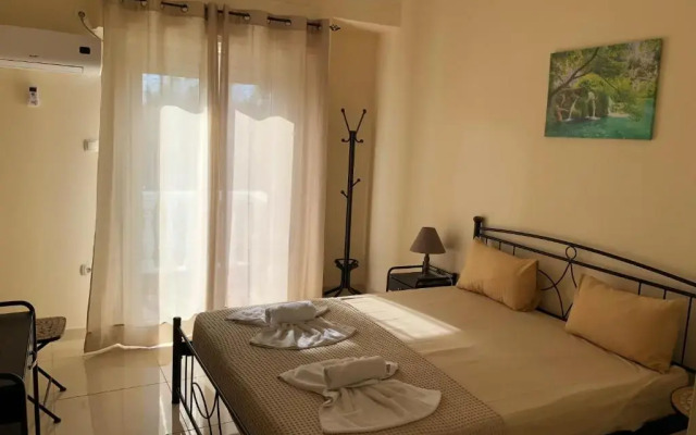 Nikolakakis Rooms Lavrio