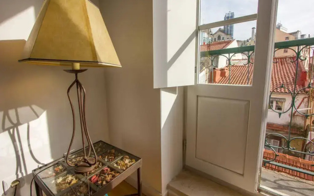 Traveling To Lisbon Bairro Alto Apartments