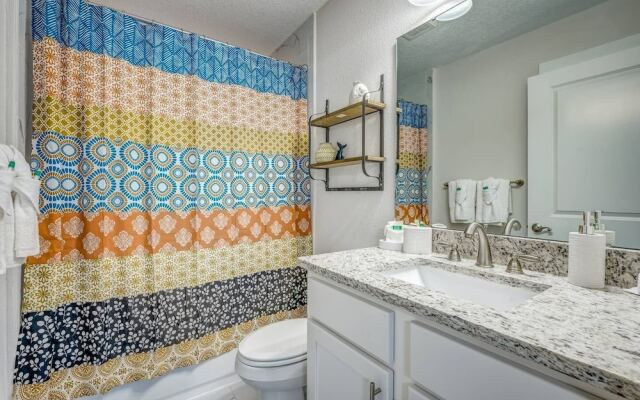 Beach Escape Two - Luxury Townhome