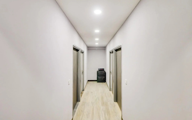OYO 76766 Hotel Dream Palace