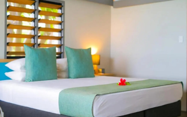 Serenity Island Resort